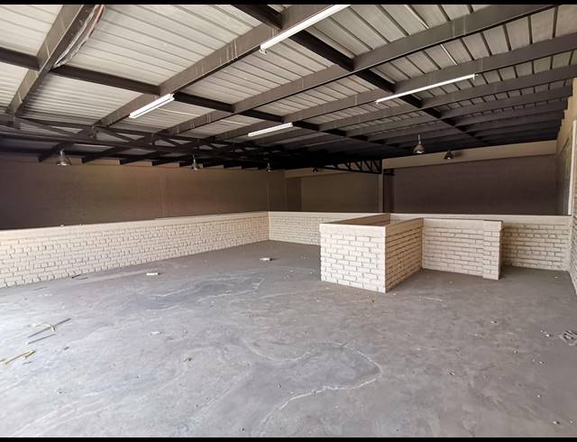 396M² WAREHOUSE TO LET IN POMONA